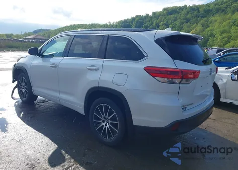 2017 Toyota Highlander Se из США, поврежденный, VIN 5TDKZRFH8HS187500